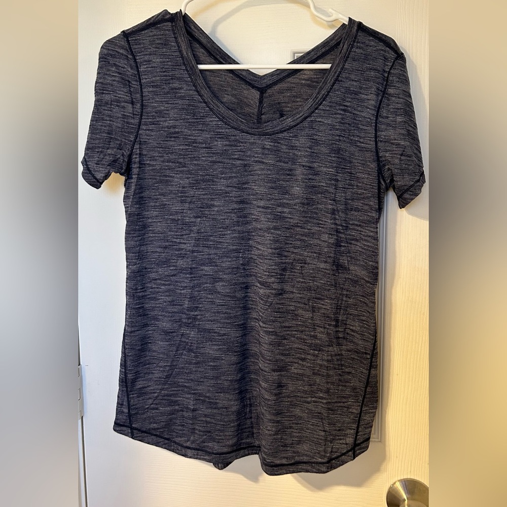 Lululemon shirt, size 6, color navy
